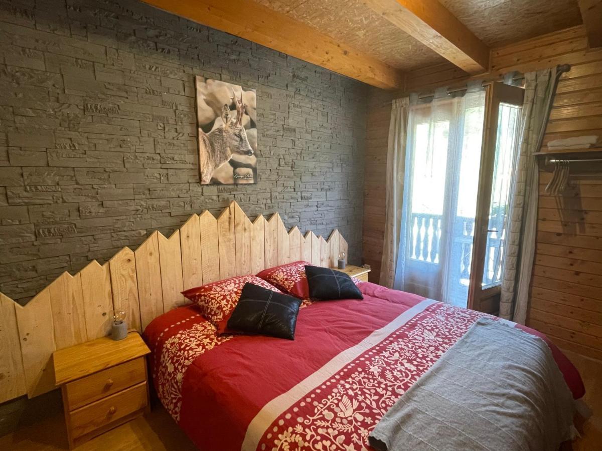 Le Chalet, chambres d hôtes, petit déjeuner inclus Roubion Exterior foto