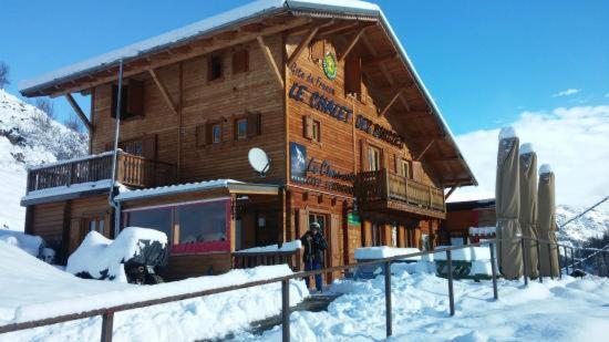 Le Chalet, chambres d hôtes, petit déjeuner inclus Roubion Exterior foto
